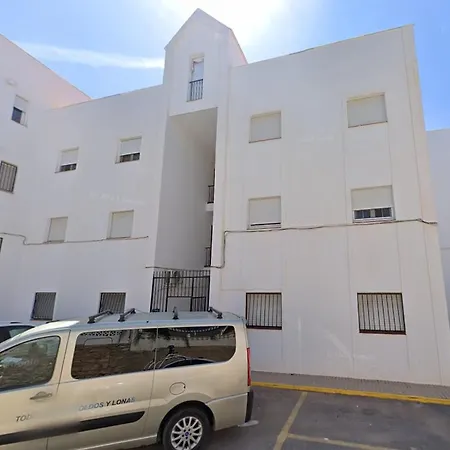 A 1 Min De La Playa Apartment