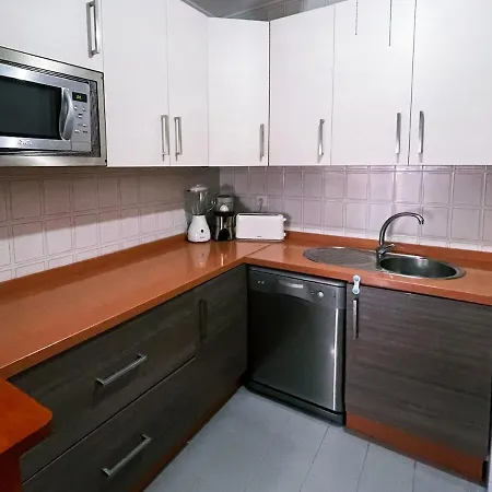 A 1 Min De La Playa Apartment